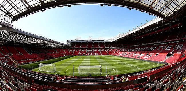 Il refuse de signer à United et bloque tout