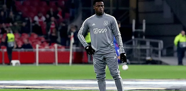L'attaquant d'Ajax accusé d'agression à l'arme blanche libéré, mais pas blanchi