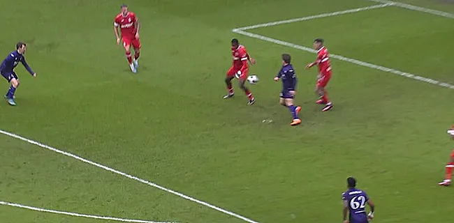 Penalty(s) pour Anderlecht ? Verheyen répond