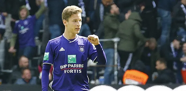 Verschaeren en relais avec Saelemaekers à l'AC Milan