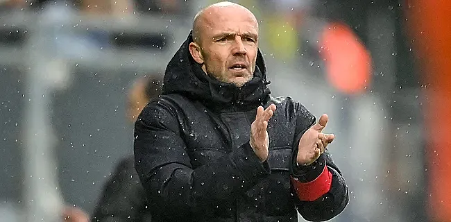 Pas Anderlecht : Schreuder file à la Coupe du monde !