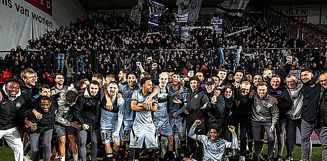 « Extraterrestre » - les journaux s'emballent pour la star d'Anderlecht 