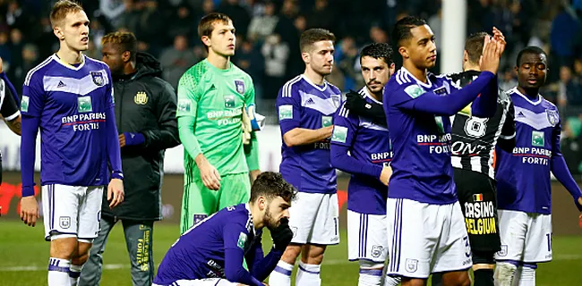 Ce Mauve virulemment critiqué: 