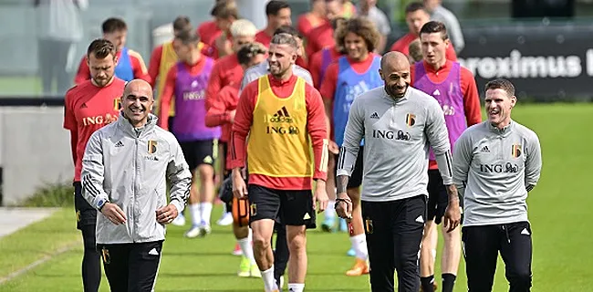 Meunier présent à l'entraînement des Diables avec un masque