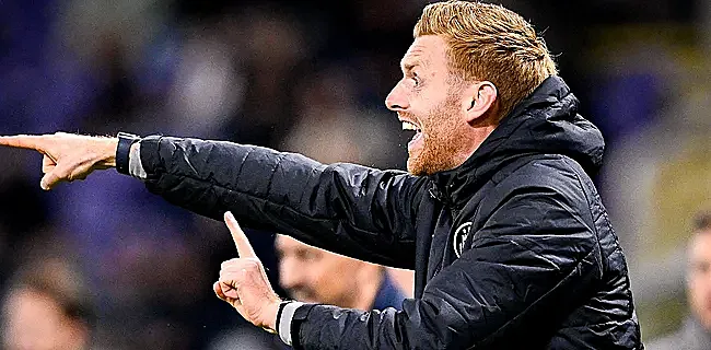 Van der Elst fronce les sourcils: le choix de Still surprend