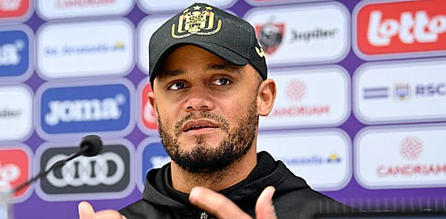 Kompany prend sa défense: “Il reste un jeune joueur” 