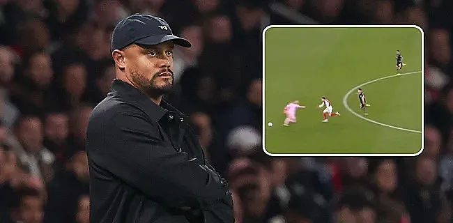 Kompany doit éteindre un incendie : 