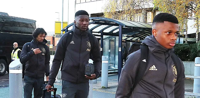 Manchester United a mis son Belge en quarantaine