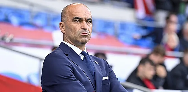 Il envoie un message à Martinez: 