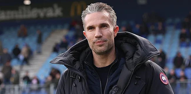 Van Persie prend la défense du Gantois : 