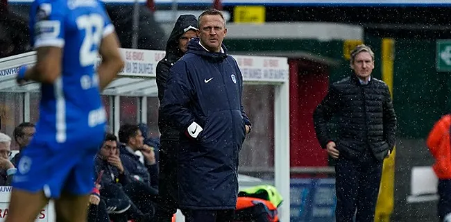 Van den Brom évoque Francky Dury: 